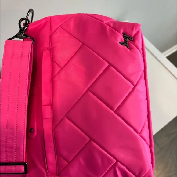 Lug Flare 2 Crossbody Bag with straddle watermelon wallet - Picture 7 of 12